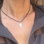⁦שרשרת שֶׁפַע – שילוב חוט (אדום/שחור)⁩ – תמונה ⁦8⁩
